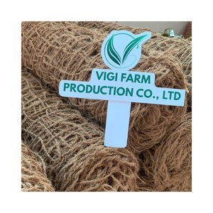 Filet en fibre de coco naturelle pour la reforestation et la protection des sols - Product Image 1