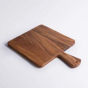 Planche à découper en bois d'acacia de qualité supérieure, utilisable pour accrocher les accessoires de cuisine, facile à nettoyer, pelle à pizza multifonctionnelle pour la cuisine - Product Image 4