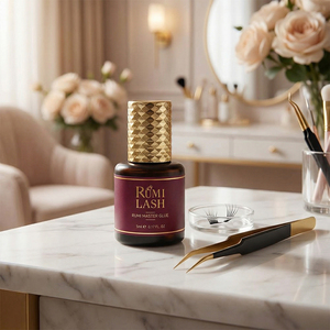 กาวติดขนตาปลอม RUMILASH RUMI Master Precision สำหรับต่อขนตา แห้งภายใน 2 ถึง 3 วินาที ติดแน่น ทนทาน - Product Image 3