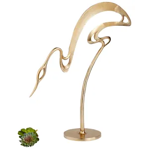 Sculpture Métallique Décorative Faite à la Main en Gros – Accent d'Intérieur Élégant pour Projets Commerciaux et Hôteliers - Product Image 1