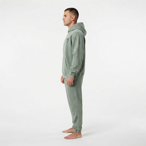 Ensemble survêtement homme vert sauge délavé tendance de qualité supérieure avec sweat à capuche et pantalon coupe oversize à épaules tombantes et poche kangourou - Product Image 3
