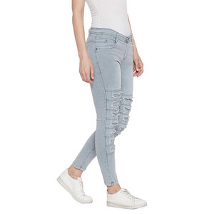 Jeans en denim décontractés taille haute pour femmes, avec personnalisation de marque, en tissu de coton doux et durable, fournisseur en gros de jeans tendance - Product Image 3