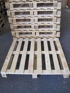 Wooden Pallets for <b>Logistics</b> <b>Packaging</b> - Vietnam Pallet Wood Export to USA, Korea, Japan - Pallets at Cheap Price - Product Image 3