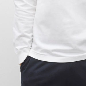 Camiseta de Manga Larga para Hombre, Estilo Casual y Moderno para Uso Diario, Cuello Redondo, Diseño Clásico Liso, Corte Holgado, Algodón/Poliéster, Precio al por Mayor - Product Image 4