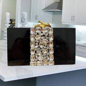 Sac à main en résine orné de fleurs de lotus, fait main, avec fermoir floral, sac de créateur, cadeau pour demoiselle d'honneur, sac raffiné, confort et style - Product Image 5