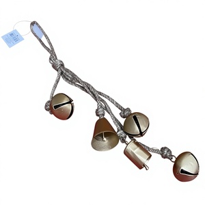 Clochettes de porte vintage rétro en métal avec impression sérigraphiée pour Halloween, fêtes et décorations de vacances - Product Image 6