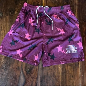 Shorts de sport en maille polyester personnalisés pour homme, coupe jogger, entrejambe 5 pouces, pour l'été – Fabricants de shorts en maille - Product Image 1