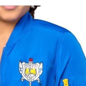 Chaqueta Bomber de Satén Sigma Gamma Rho, Chaqueta Universitaria Personalizada de la Hermandad Griega, Ligera, con Cierre, Estilo Casual Urbano, Venta al Por Mayor - Product Image 6