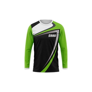 Proveedor de cuello redondo personalizado con sede en Pakistán especializado en ropa de equipo GAA con forro polar suave al tacto y opciones de marca de Club - Product Image 1