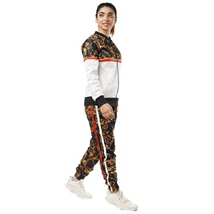 Econex Sports 2025, venta al por mayor, chándales de patrón sólido a la moda para mujer, colores personalizados, logotipo de secado rápido personalizado - Product Image 1