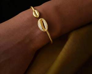 Bracelet et bagues en argent sterling 925 plaqué or 2,5 microns et rhodié standard, selon le design partagé par le client - Product Image 2