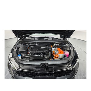 Kia K5 Prestige 2024, 30,820 km, Automático, Asientos de Cuero, Volante a la Izquierda, Norma de Emisiones Euro V, con Cámara Trasera - Product Image 5