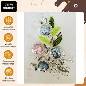 Accessoires vestimentaires brodés à la main très demandés - Appliques à coudre - Fruits roses et bleus avec feuilles en 3D en promotion - Product Image 3