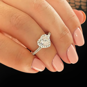 Anillo de Compromiso Romántico con Diamante Cultivado en Laboratorio en Forma de Corazón, Oro Sólido de 14K, 1ct 2ct 3ct, Anillo Solitario Certificado por IGI para Mujer - Product Image 1