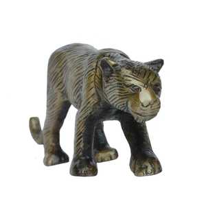 Figurine de panthère classique en laiton faite à la main, sculpture animale moderne, écologique, décoration de table traditionnelle, artistique pour salon - Product Image 2
