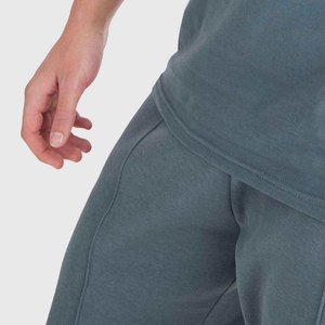 Conjunto de Camiseta y Pantalones Cortos para Hombre, Cuello Redondo, Color Sólido, Transpirable, de Algodón Tejido, Informal, Invernal, con Logotipo Frontal - Product Image 5