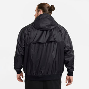 Chaqueta impermeable cortavientos de invierno para hombre, diseñada para clima frío, lluvia, nieve y vientos fuertes. - Product Image 6