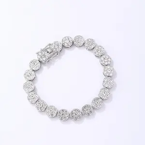 Pendentif Hip Hop en Moissanite de Luxe, Chaîne Croix en Laiton 10mm Plaqué Or, Bijou de Haute Qualité pour Usage Quotidien, Collier Unisexe - Product Image 5