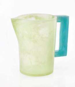 Carafe à eau en résine au design moderne, texture résineuse, motif tourbillon aqua abricot, style bohème pour la cuisine - Product Image 4