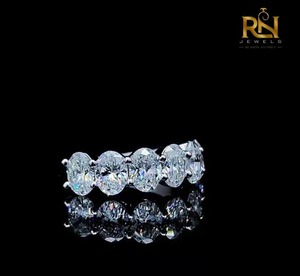 Anillo de Boda de Oro Sólido con Media Eternidad de 6 Diamantes Ovalados Cultivados en Laboratorio para Mujer, Joyería de Aniversario, Venta al por Mayor OEM ODM - Product Image 2