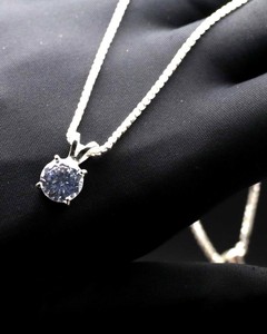 Collier pendentif solitaire classique en CZ, zircone cubique de taille ronde, chaîne en argent, bijoux élégants et minimalistes, cadeau pour femmes - Product Image 4