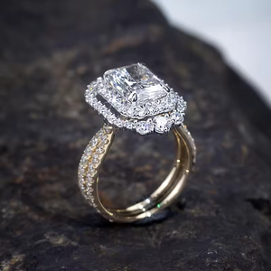 Anillo de Compromiso Clásico con Diamante de Corte Ovalado, Engaste de Garras, Joyería Fina para Mujer - Product Image 4