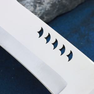 Cuchillo Bowie Hecho a Mano con Hoja de Acero D2, Mango de Madera Natural y Funda de Cuero, Cuchillo de Supervivencia para Camping, Cuchillo para Actividades al Aire Libre - Product Image 5