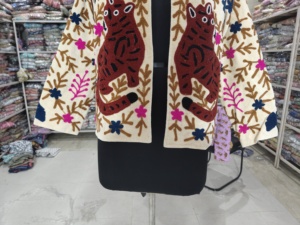 Vêtements pour femmes, chauds, printemps/automne/hiver, imprimés, en velours, broderie Suzani, fleurs, faits à la main, ethniques, respirants, doublés de coton, manches longues - Product Image 2