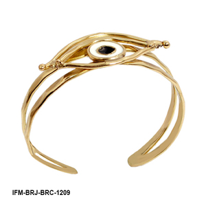 Pulsera de latón martillado hecha a mano con esmalte blanco y negro, banda de doble alambre ajustable y acabado resistente al deslustre. - Product Image 4