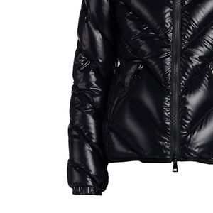 Veste matelassée thermoréactive pour homme OEM, imperméable, coupe-vent, impression personnalisée, manteau d'hiver de haute qualité, streetwear de créateur, mode - Product Image 5