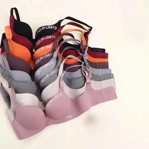 Soutien-gorge rembourré doux et sans coutures, confortable pour un usage quotidien - Product Image 6