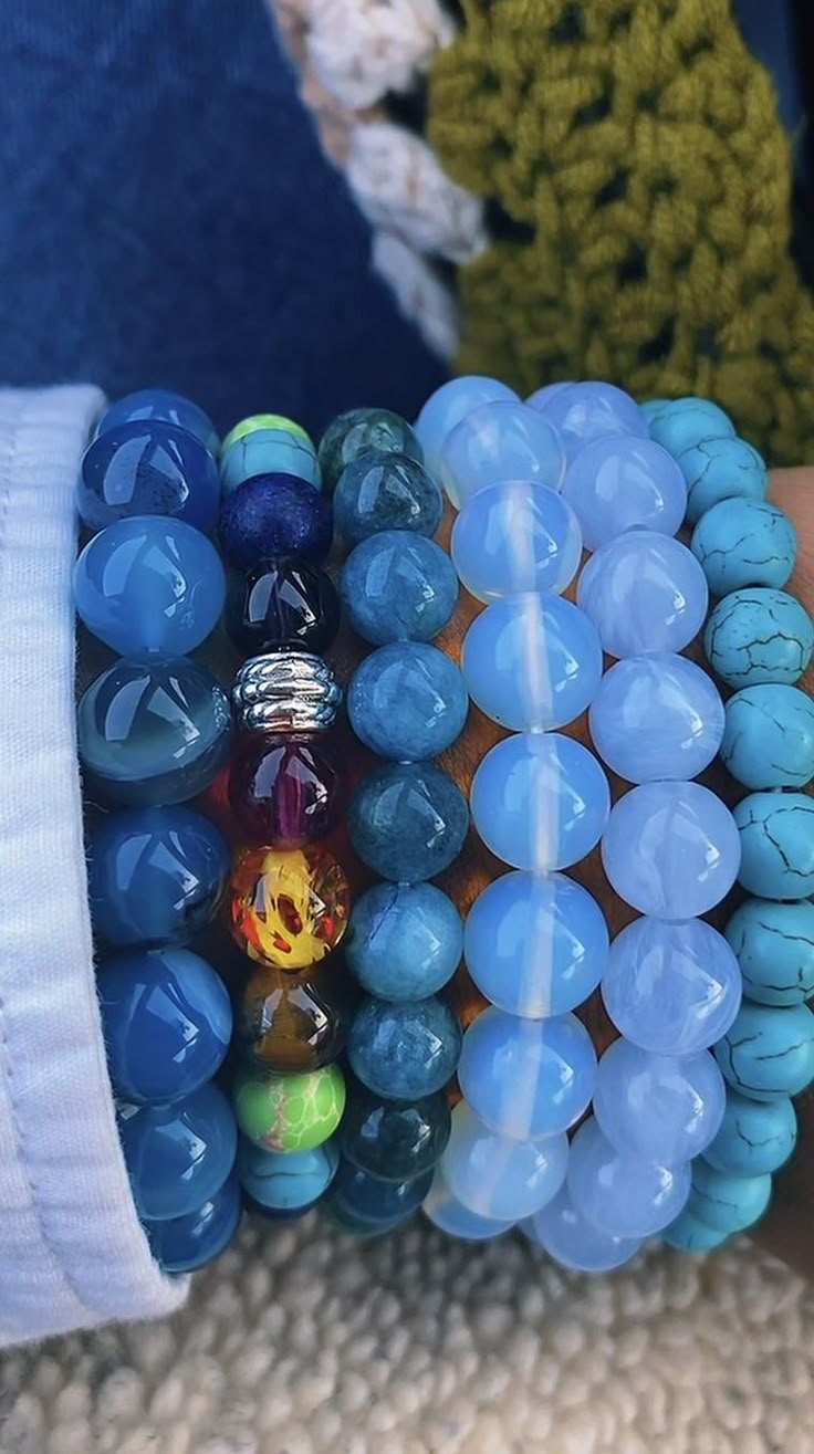 เช่นเดียวกับภาพ