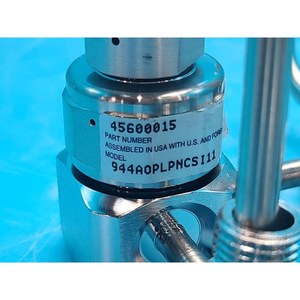 Ensemble de soupapes Lam Research 2300 Exelan Flex45 1, d'occasion, état actuel, pièces d'équipement semi-conducteur Legacy - Product Image 2