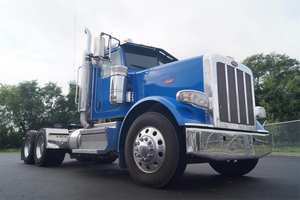 Tracteur routier poids lourd 6x4 avec cabine couchette diesel pour le transport de marchandises - Product Image 6