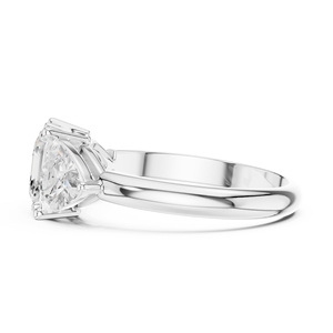 Anillo de Oro Blanco Sólido de 14k con Tres Diamantes Cultivados en Laboratorio, Corte Asscher y Corte Trillón, con Certificado GRA - Product Image 3