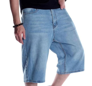 Shorts en jean bleu clair pour homme, coupe droite, taille mi-haute, fermeture boutonnée, style décontracté d'été, respirant, léger, en coton délavé - Product Image 2