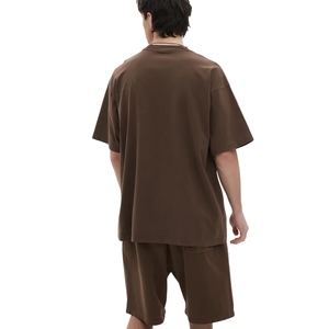 T-shirt personnalisé marron en coton épais, coupe oversize à épaules tombantes, pour homme, couleur chocolat, style streetwear - Product Image 3