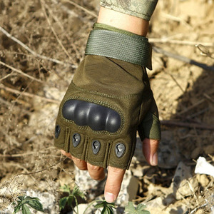 Gants tactiques mi-doigts vert olive en néoprène et nylon antidérapants avec sangle de poignet réglable pour la chasse et le tir en extérieur unisexe - Product Image 1