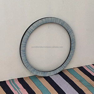 Miroir indien exquis avec incrustation d'os, style design moderne pour vanité, salle de bain ou entrée, le plus demandé pour l'exportation - Product Image 5