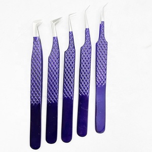 Pinzas de extensión de pestañas recubiertas con agarre de diamante de etiqueta privada profesional Punta puntiaguda de acero inoxidable sólido de Color personalizado - Product Image 6