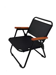 Silla de Jardín Plegable Moderna y Ecológica, Asiento de Mimbre, Estructura de Acero Negro, Reposabrazos de Madera, Diseño Minimalista - Product Image 2