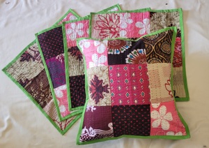 Fundas de cojín hechas a mano con bordados kantha de Rajastán, fundas de cojín de algodón tradicionales hechas a mano, fundas decorativas para almohadas. - Product Image 6