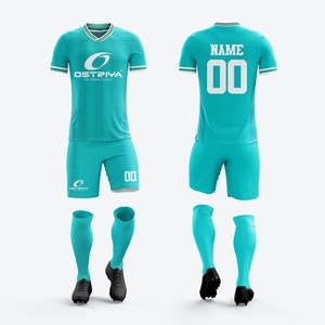 Maillot de football léger fabriqué en usine – Meilleur design, couleur et taille personnalisables, respirant, antibactérien, manches courtes - Product Image 3