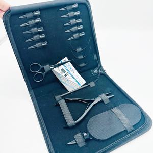 Kit de herramientas de extensión de cabello negro mate con alicates de acero inoxidable, tijeras y herramientas esenciales para peinar el cabello a precio mayorista - Product Image 3