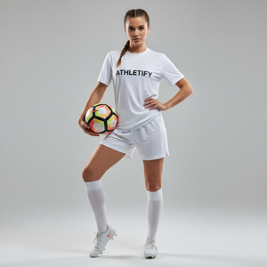 Conjunto de Uniforme de Fútbol Personalizable para Mujer, Jersey y Pantalones Cortos Transpirables, Elásticos, de Secado Rápido, 100% Poliéster, Impresión Digital, para el Día del Partido - Product Image 1