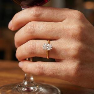 Anillo de Diamante Cultivado en Laboratorio de Corte Ovalado de Lujo de 2.01CT, Certificado por IGI, con Oro Amarillo de 14K, Joyería Fina, Regalo de Compromiso o Boda - Product Image 5
