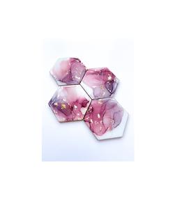 Ensemble de sous-verres uniques en résine faits à la main avec un design contemporain, parfait pour les boutiques de cadeaux et la vente en ligne. - Product Image 4