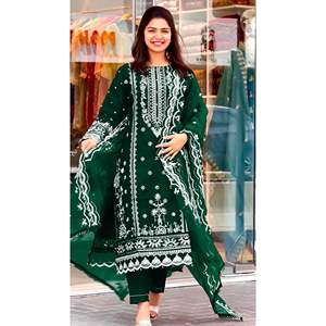 Costume de fête indien et pakistanais de créateur avec pantalon et Dupatta élégant pour les occasions spéciales - Product Image 5