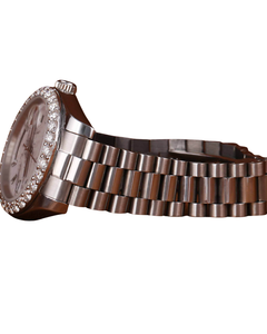 Top Quality Round Shape Diamond Watch in White Dial for Wedding and Partywear Mens Quartz Watch Available at Affordable Price - Product Image 3