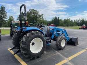 Tracteur LS MT225S avec pelle rétrocaveuse, moteur 50 CV et boîte de vitesses automatique haute capacité À VENDRE Près de MOI 2022 - Product Image 1